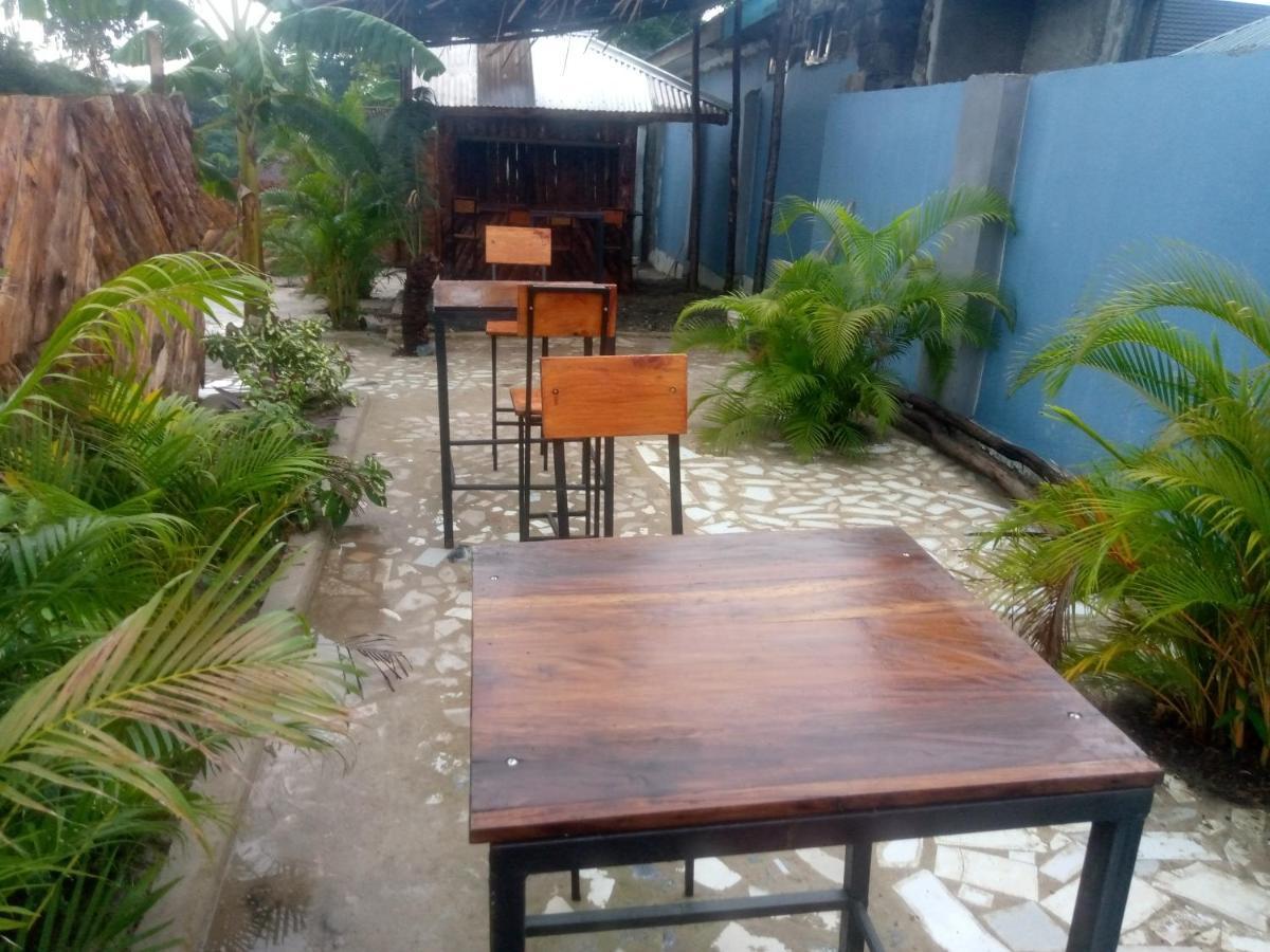Kicec Bar And Guest House Airport Dar-es-Salaam Eksteriør bilde