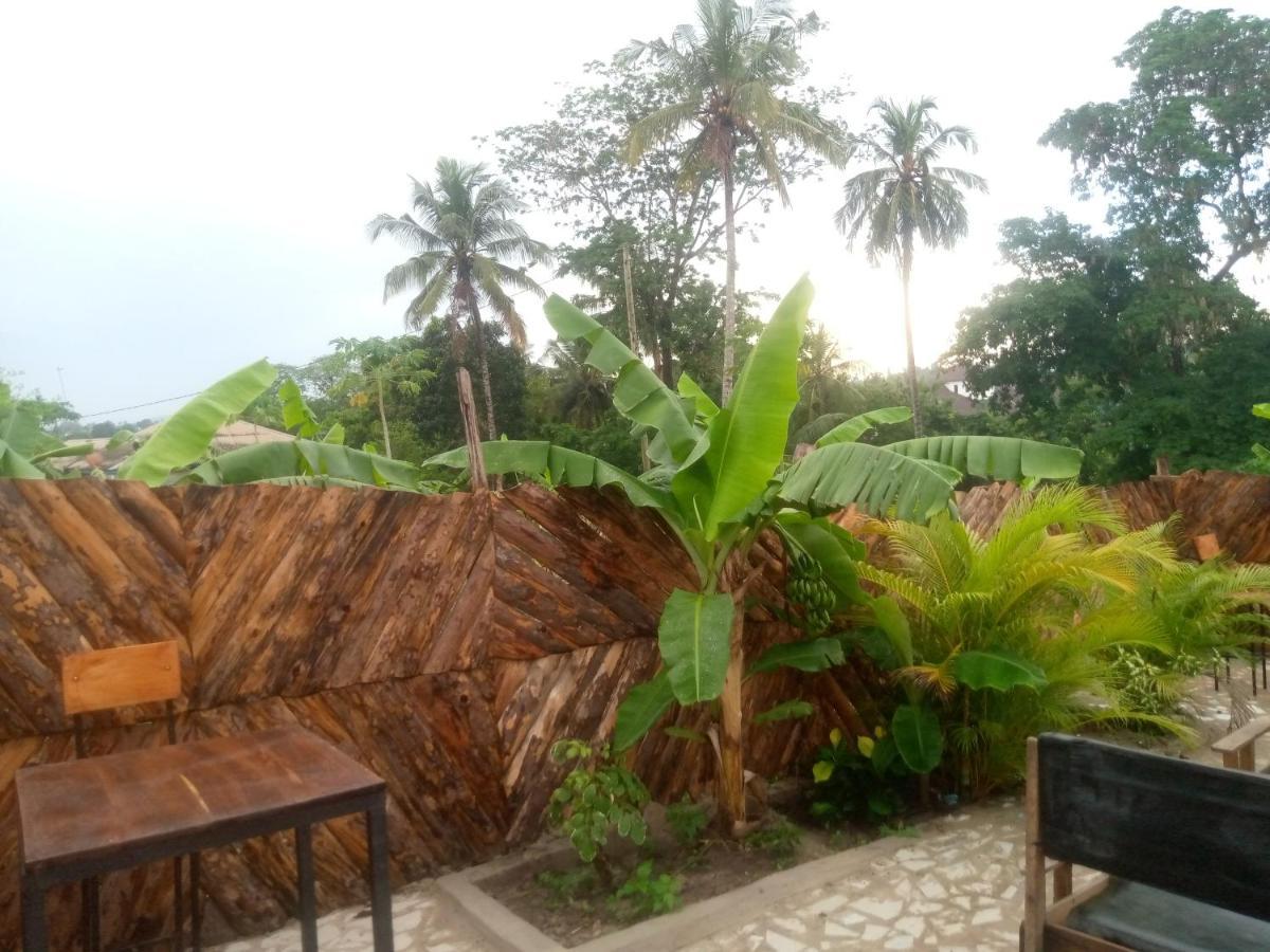 Kicec Bar And Guest House Airport Dar-es-Salaam Eksteriør bilde