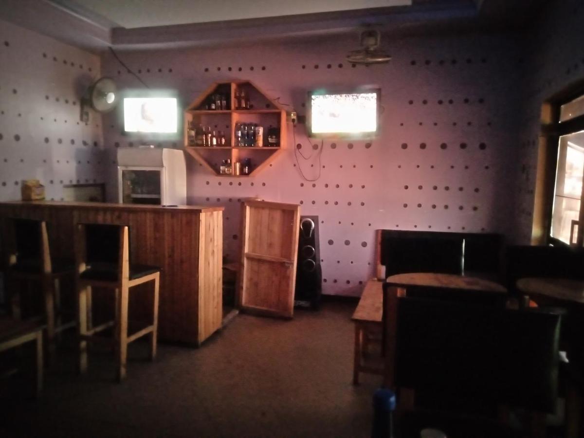 Kicec Bar And Guest House Airport Dar-es-Salaam Eksteriør bilde